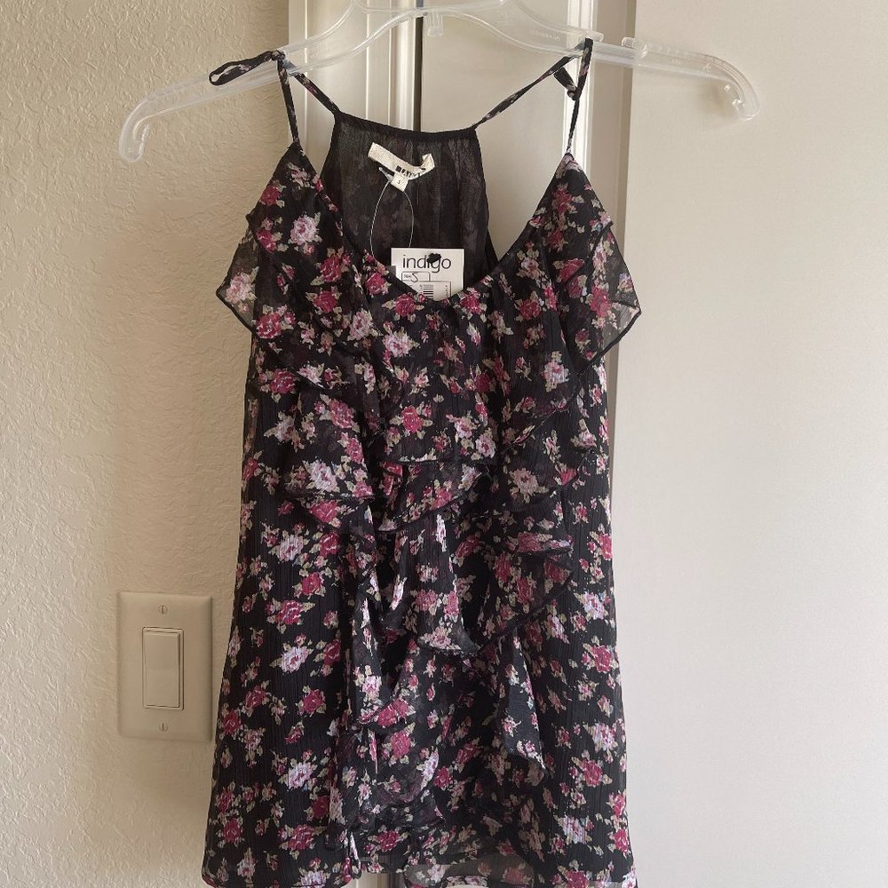 LAmade tanks, size Small, NWT